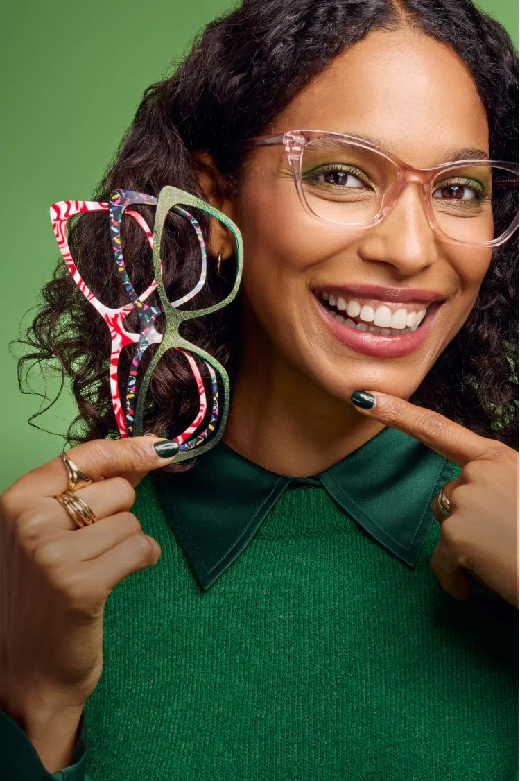 Custom Modals Glasses Experience